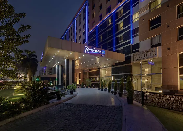 Radisson Blu , Heliopolis